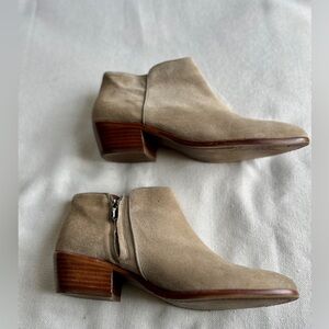 SAM EDELMAN Petty Suede Ankle Bootie in ‘Putty’ | Women’s 9.5
